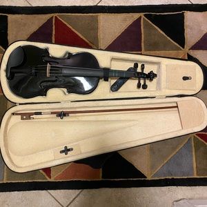 Mendini violin